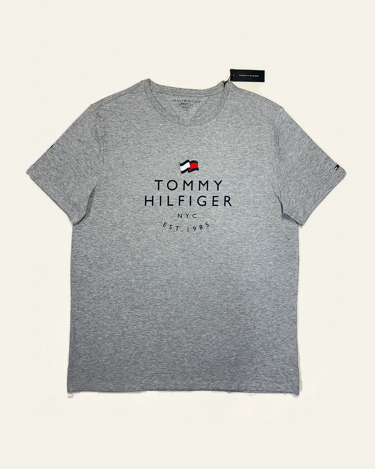 Remera Tommy Hilfiger gris