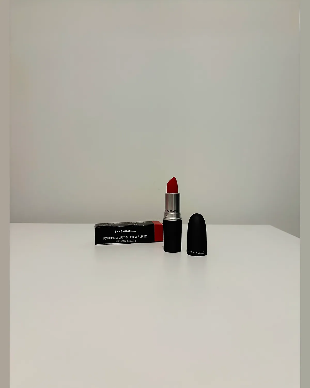 M.A.C labial