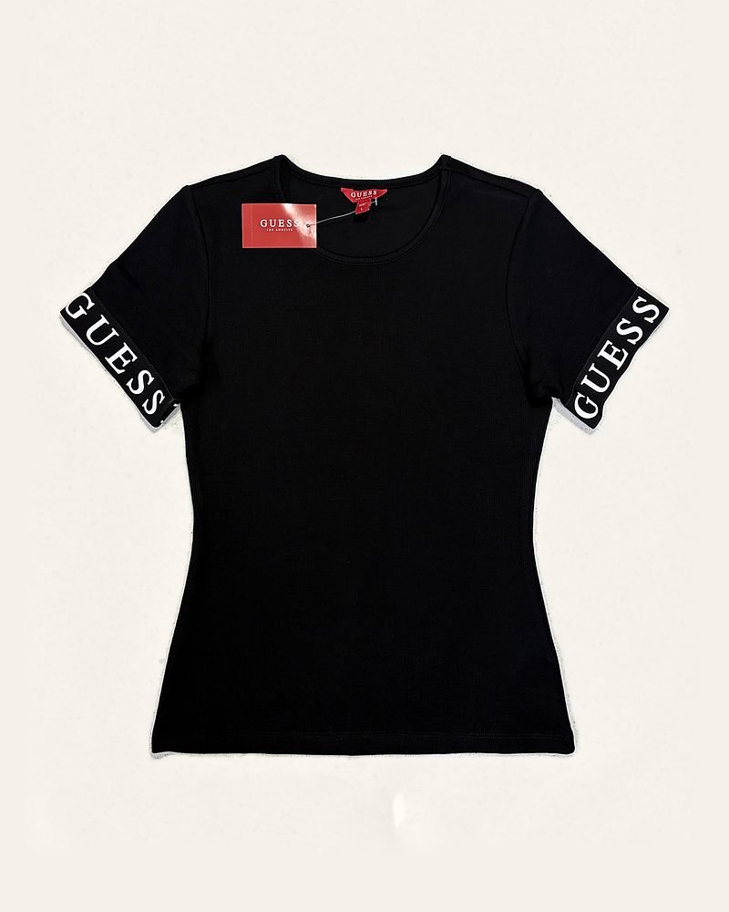 Remera Guess negro