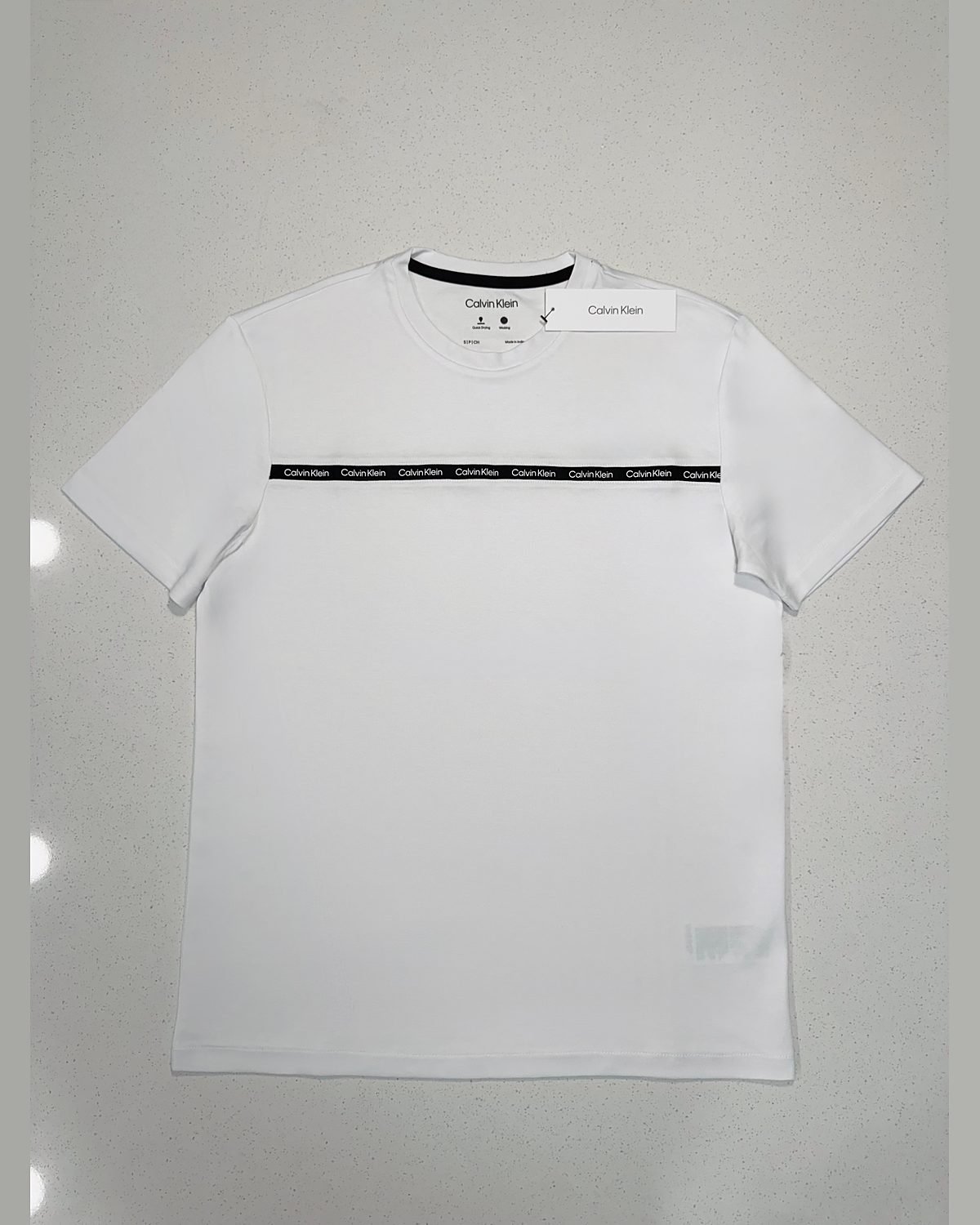 Remera  Calvin Klein 