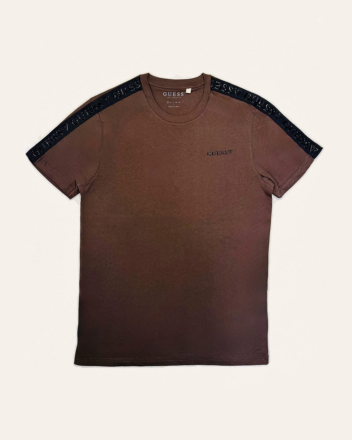 Remera Guess